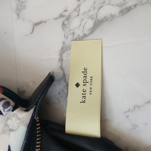 KATE SPADE FLORAL MAKEUP CASE - Picture 7 of 7